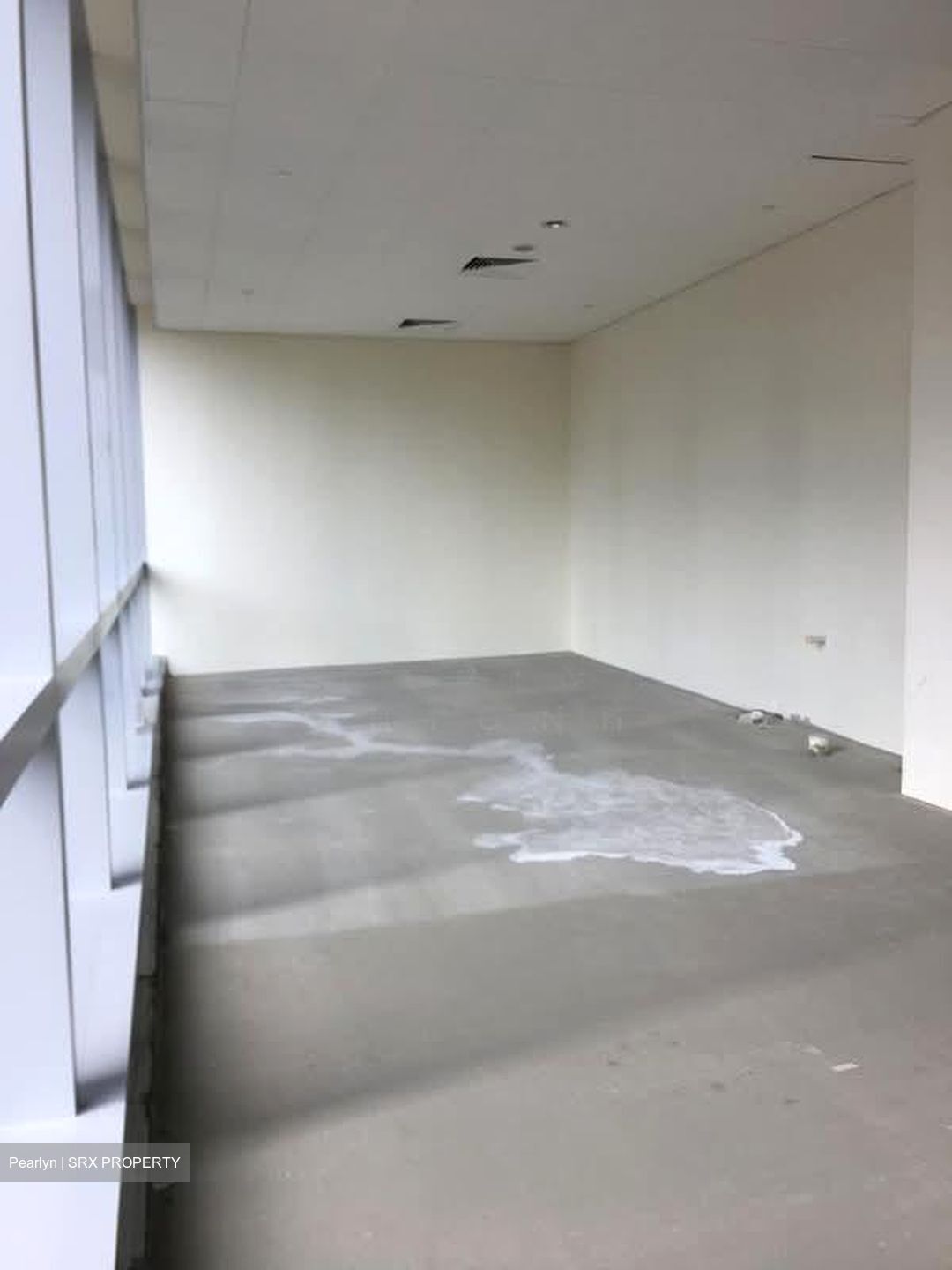 Sbf Center (D1), Office #594028181